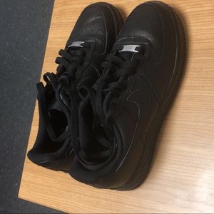 Nike Air Force 1 Low (women’s)